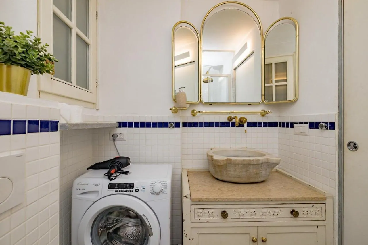 Appartamento Charme Loft - 5 Min Duomo Milano Italia